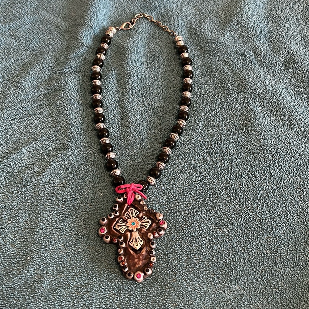 **3/$15** Resin cross beaded necklace